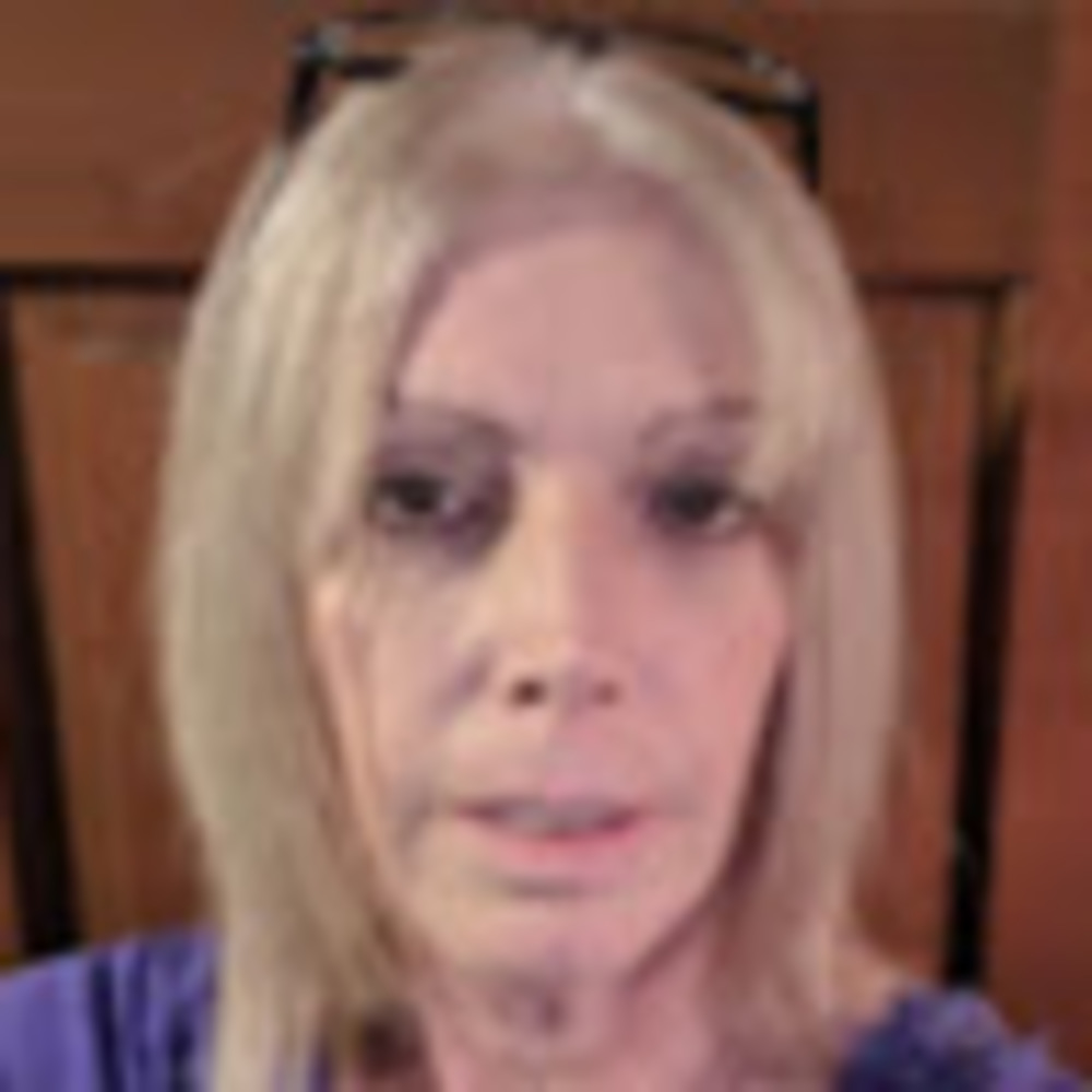 Meet your Posher, Debra